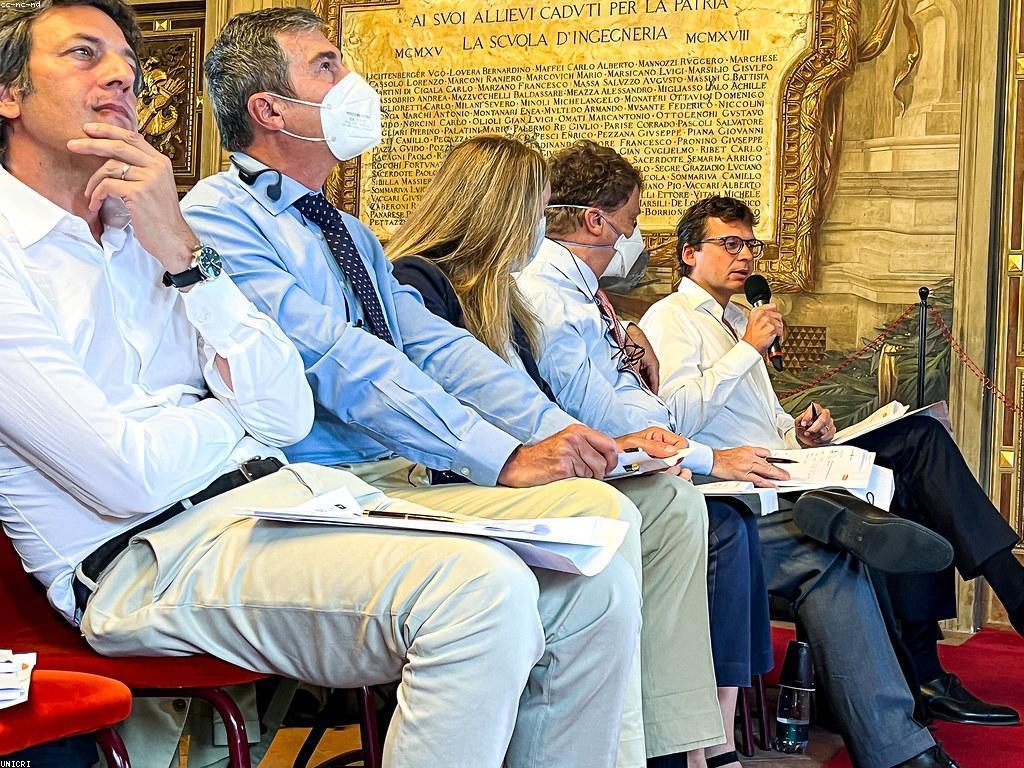 យុទ្ធសាស្ត្រនិងដំណោះស្រាយសម្រាប់ភាពច្នៃប្រឌិត